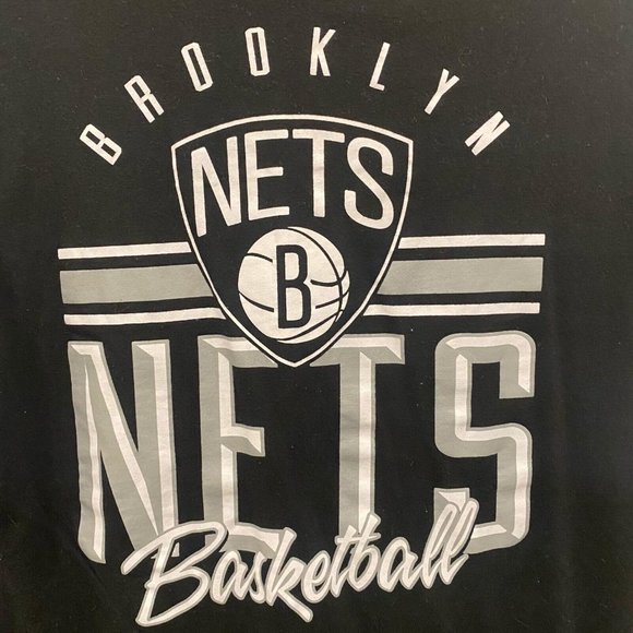 UNK NBA Men's BROOKLYN NETS Black Gray White Short Sleeve T-Shirt MEDIUM - Picture 2 of 6